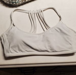 Lululemon bra